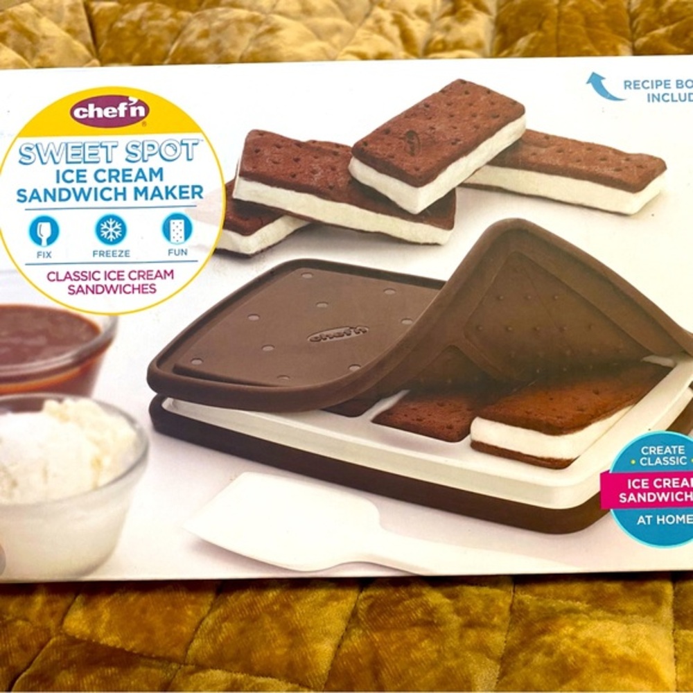 MAKE ICE CREAM SANDWICHES at home! 🤎🤍🤎So FUN!!🤎🤍🤎